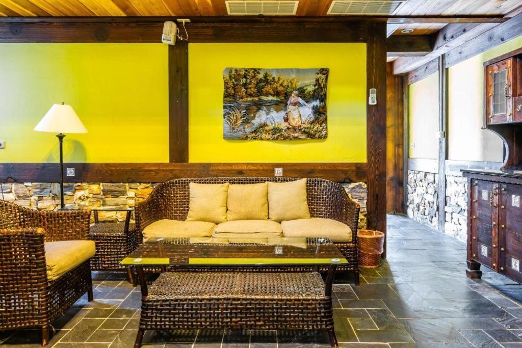 Provence Rose Lodge Ren'ai Exterior foto