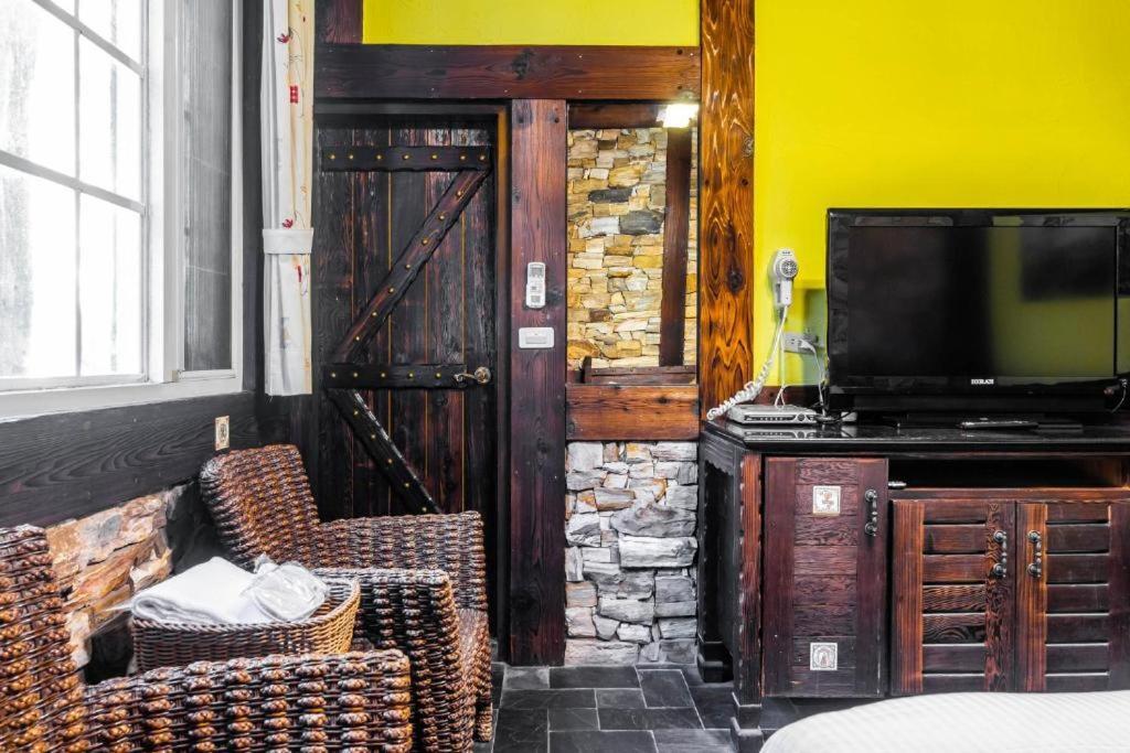 Provence Rose Lodge Ren'ai Exterior foto